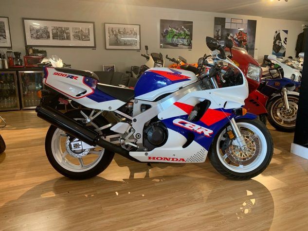 1992 Honda CBR900RR